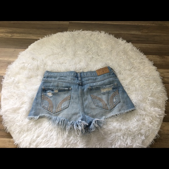 Hollister size 0 shorts - Picture 2 of 10
